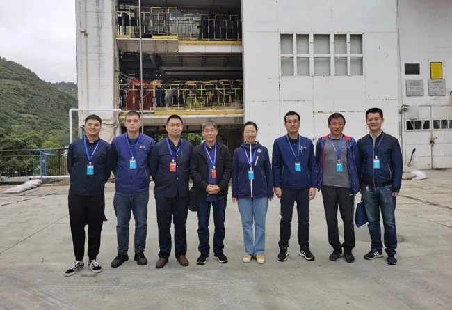 中国航天科技集团六院西发公司突破钛合金大喷管关键制...